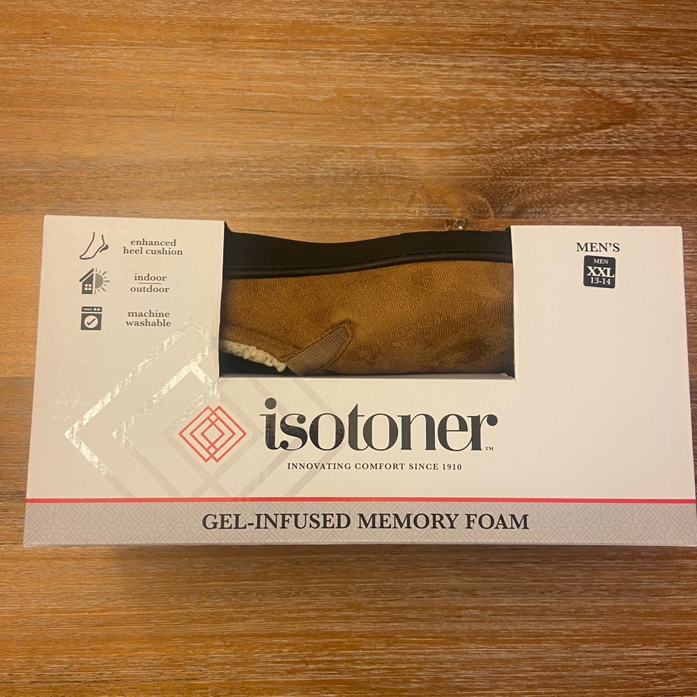 Isotoner Men's Gel-Infused Memory Foam Slippers - Brown